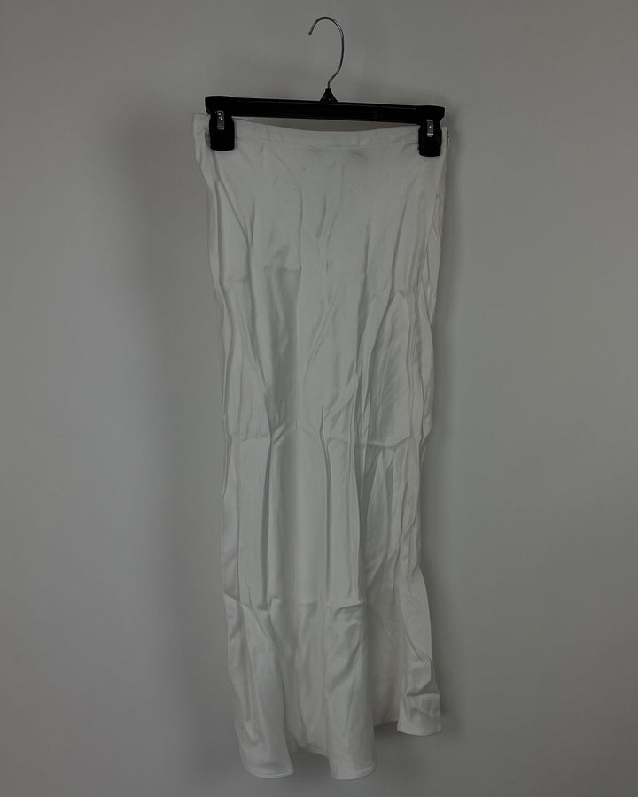 Zara White Maxi Skirt - Extra Small