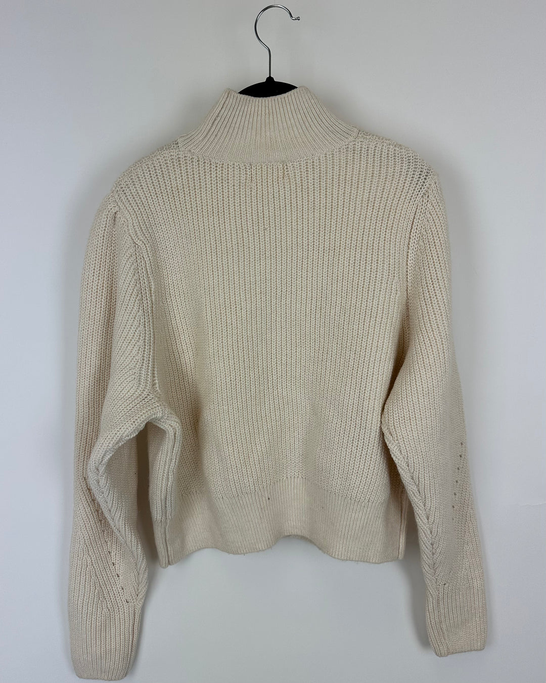 H&M Cream Sweater - Medium