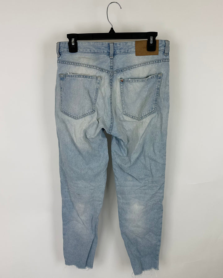 H&M Ripped Jeans - Size 6