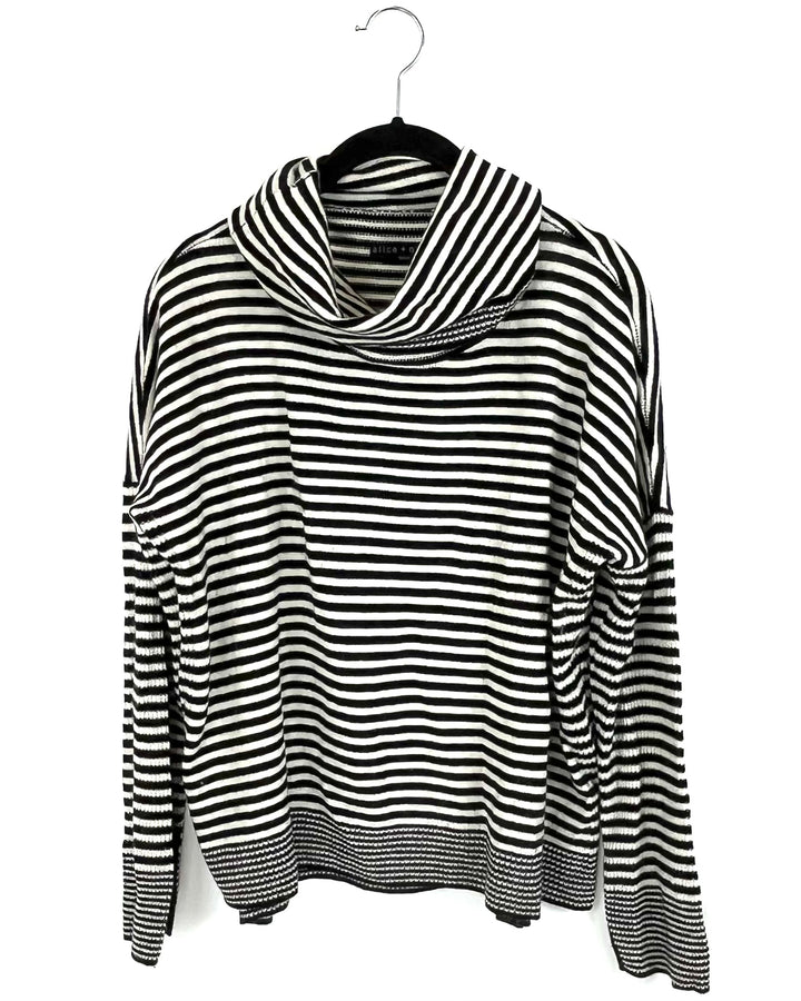 Alice & Olivia Stripe Sweater - Medium