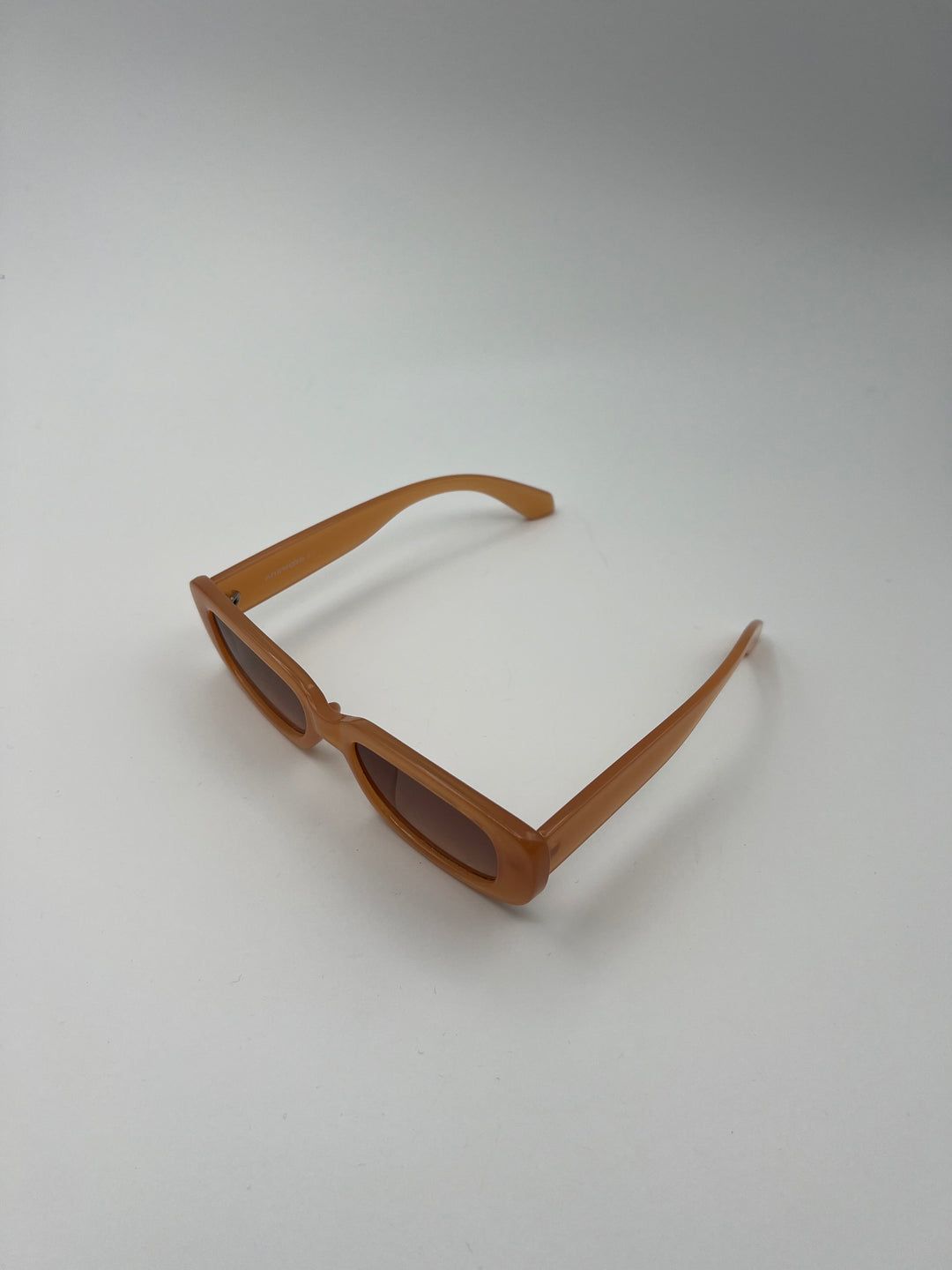 Andwood Peach Rectangle Sunglasses