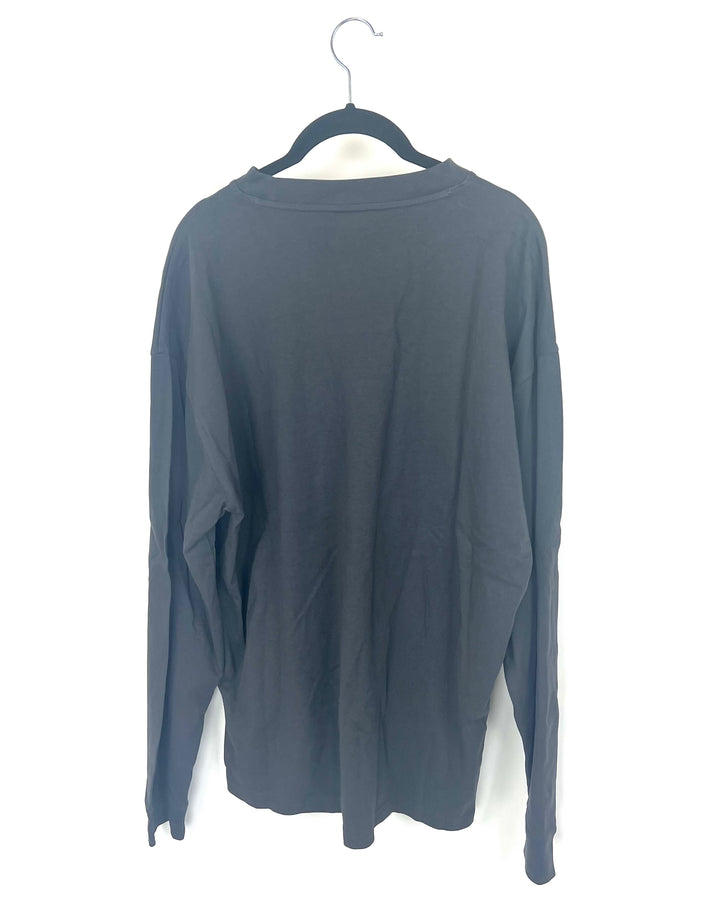 MENS Gray Long Sleeve Shirt With Front Pocket - Medium