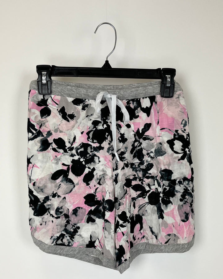 Floral Lounge Shorts - Medium