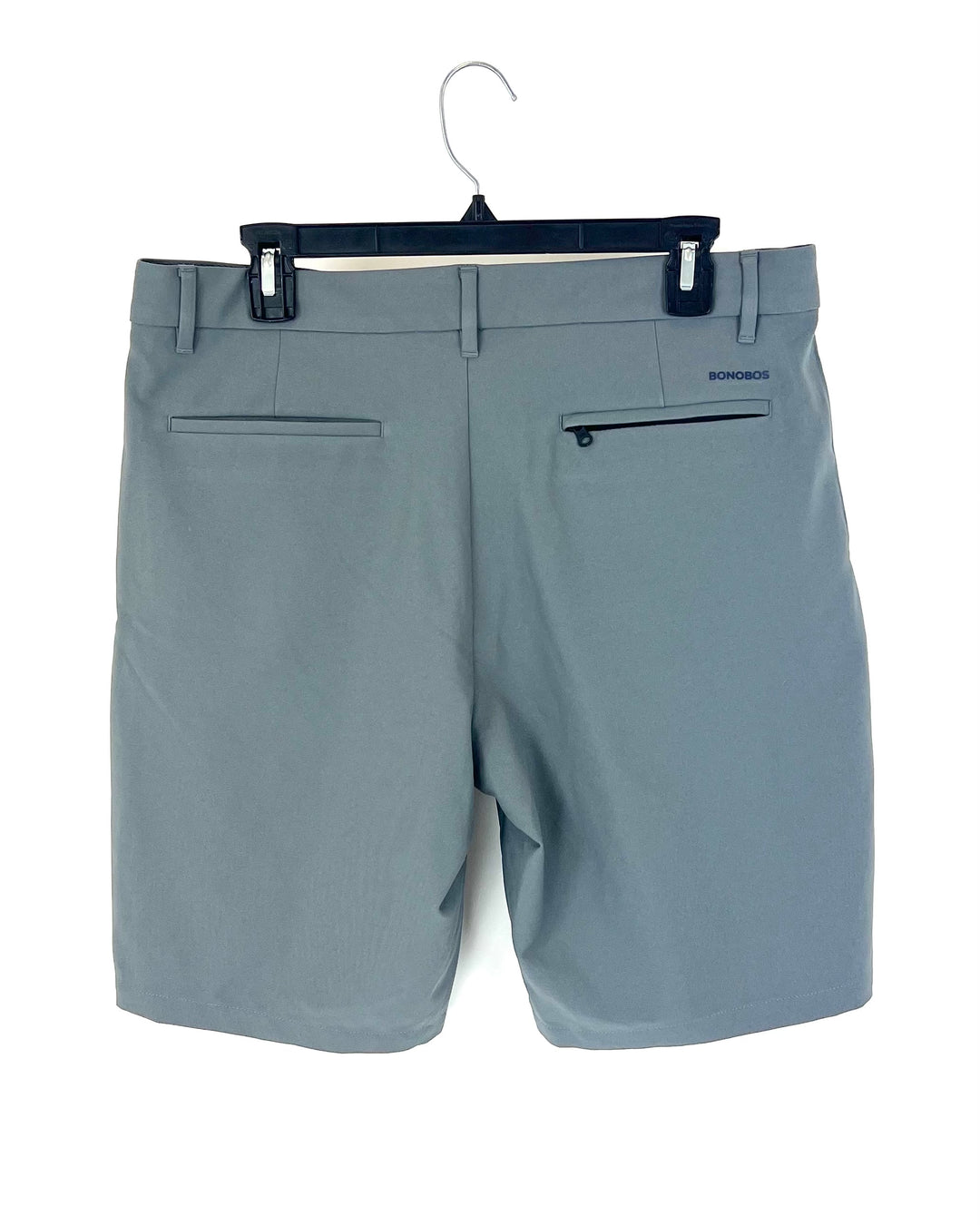 MENS Light Grey Golf Shorts - Size 31 and 32 - 9" Inseam