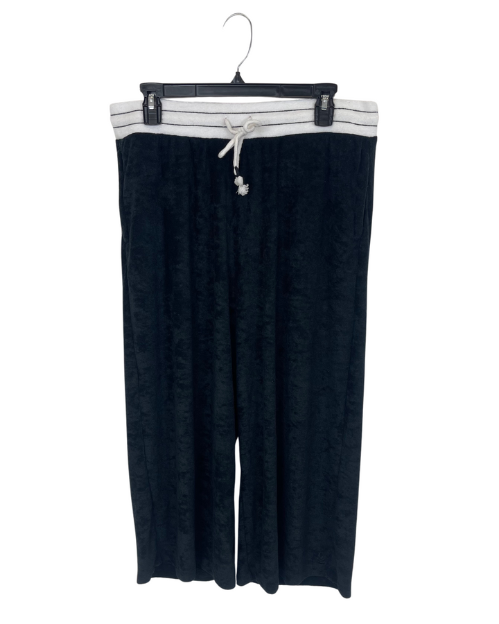 Cropped Black and White Lounge Pants - Size 8/10
