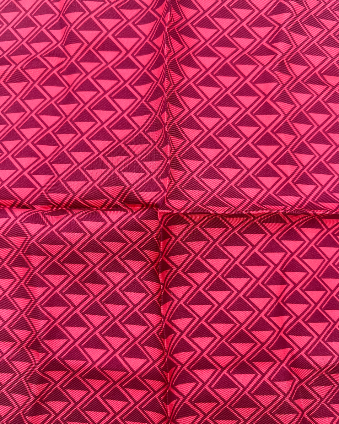 MENS Pink and Magenta Diamond Pocket Square