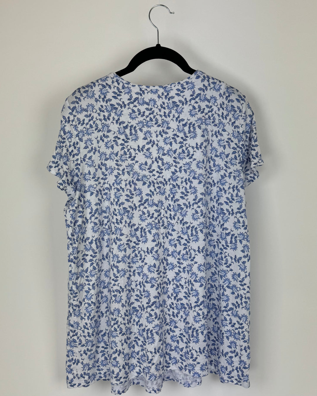 Blue and White Floral Pajama Top - Medium