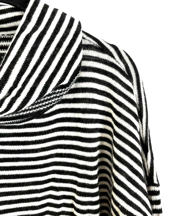 Alice & Olivia Stripe Sweater - Medium