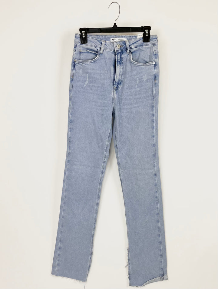 Zara Straight Fit Jeans - Size 6