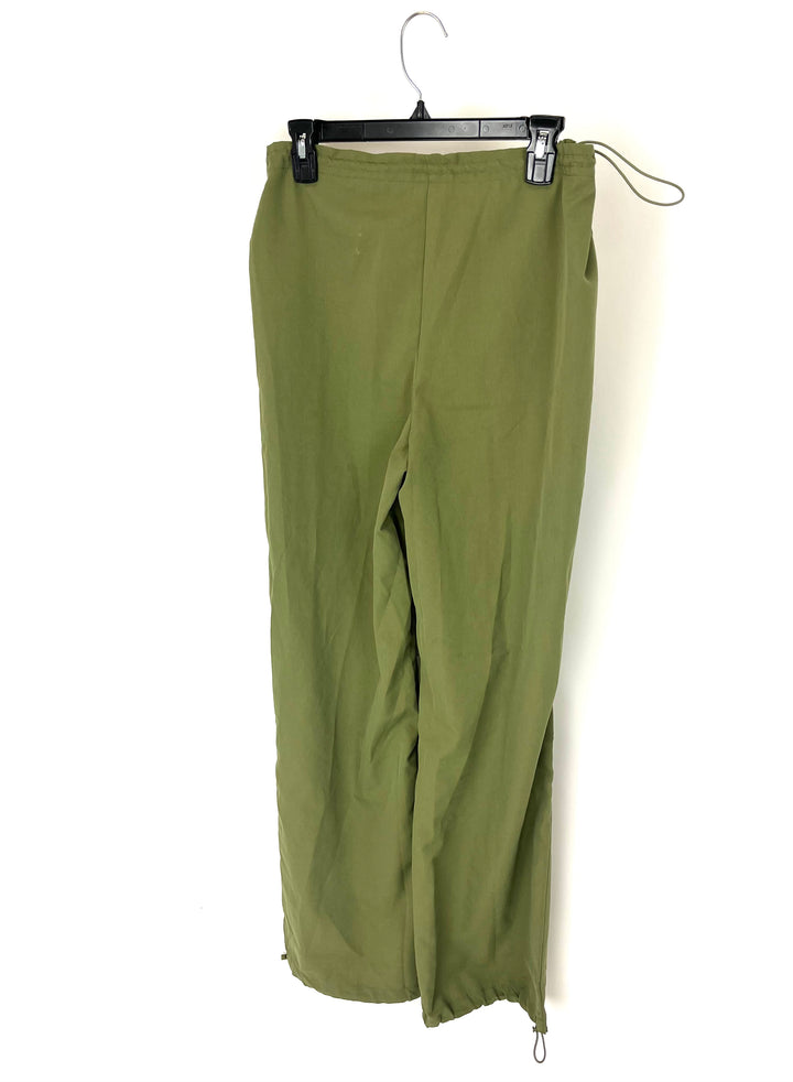 Boohoo Green Pants - Size 2