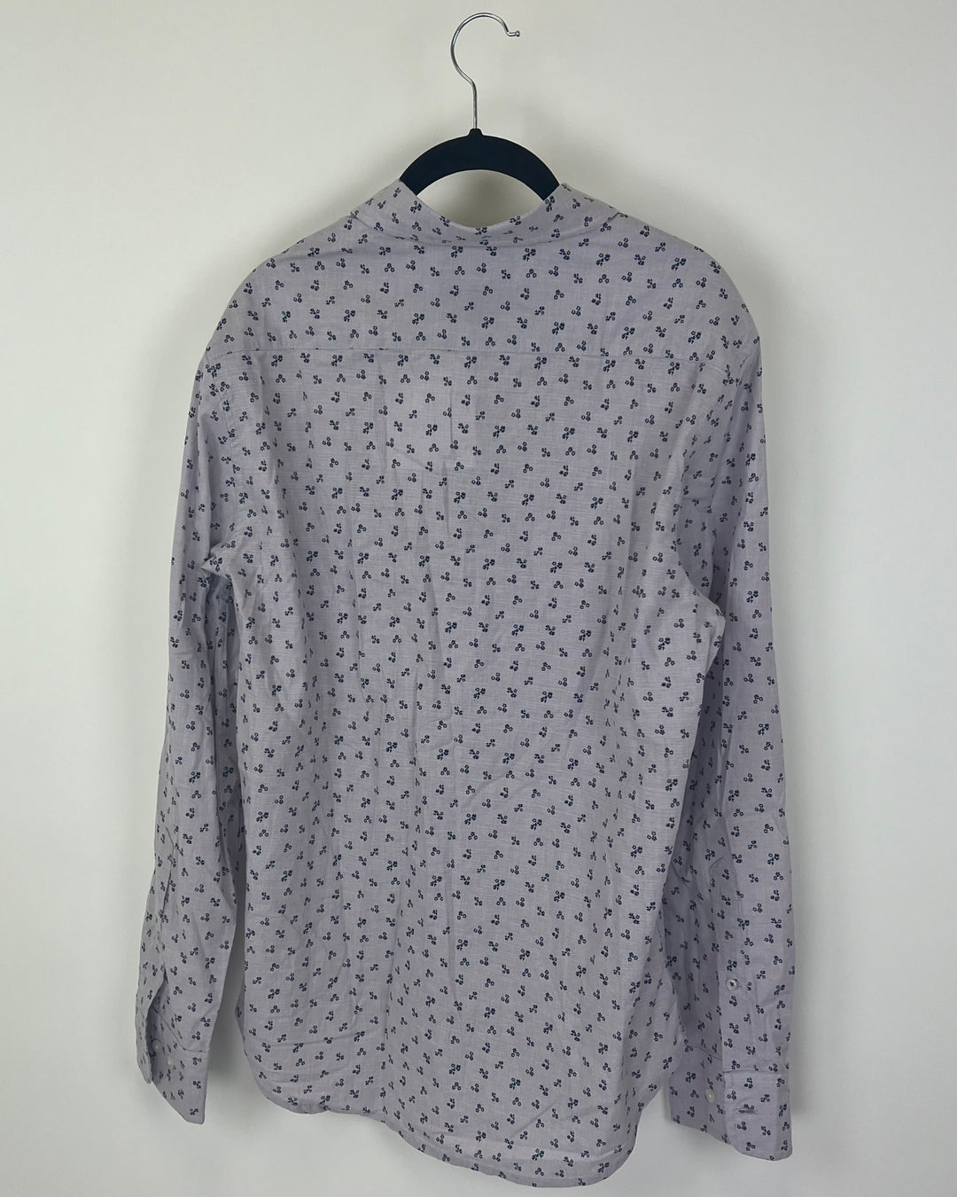 MENS Navy Blue Daisy Floral Pattern Button Up Long Sleeve - Medium