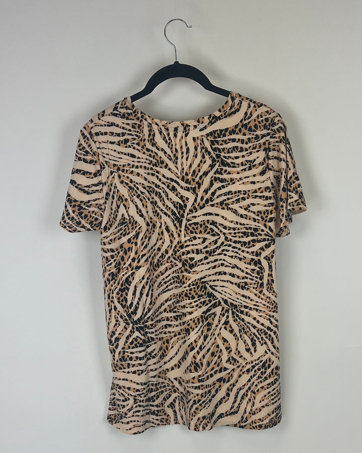 Animal Print Short-Sleeved Top- Size 4/6