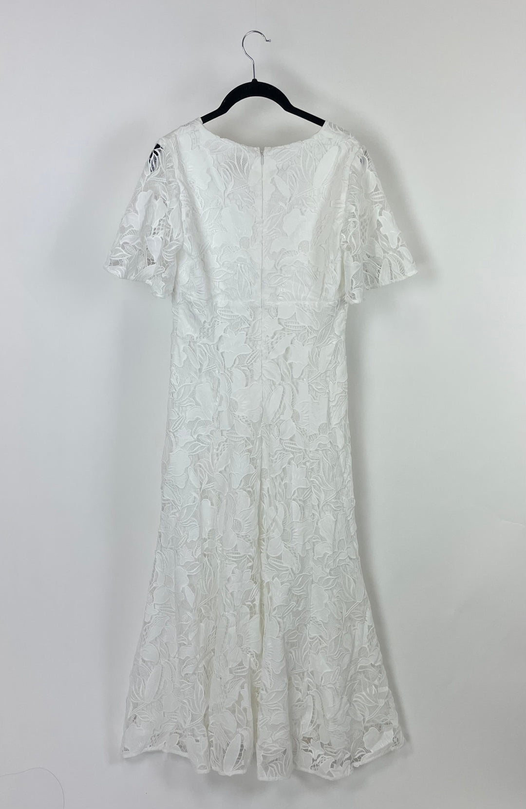 White Lace Short Sleeve Dress - Size 4