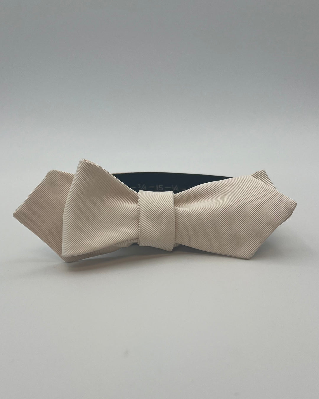 MENS Cream Bow Tie