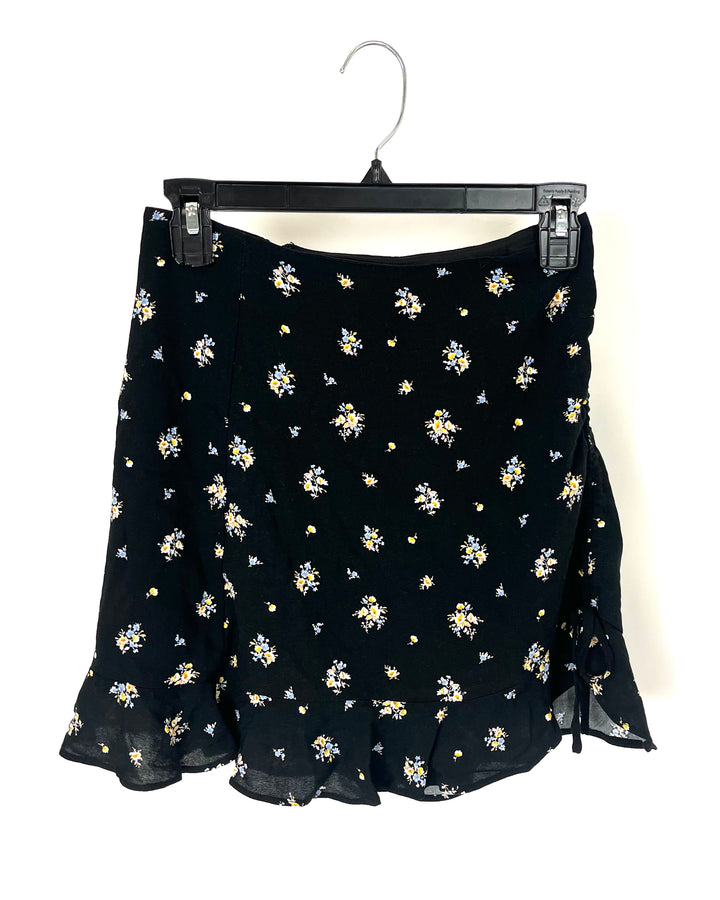 Forever 21 Black Skirt - Extra Small