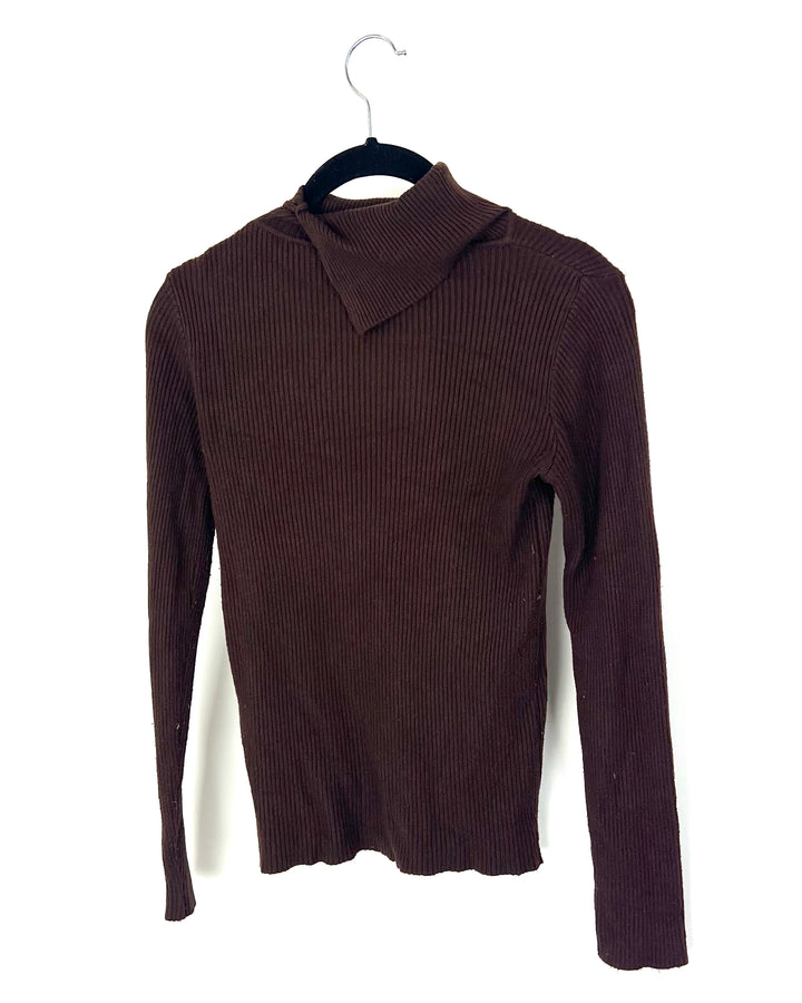 Shein Brown Turtleneck Long Sleeve - Size 6