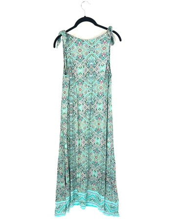 Colorful Paisley Pattern Nightgown - Small