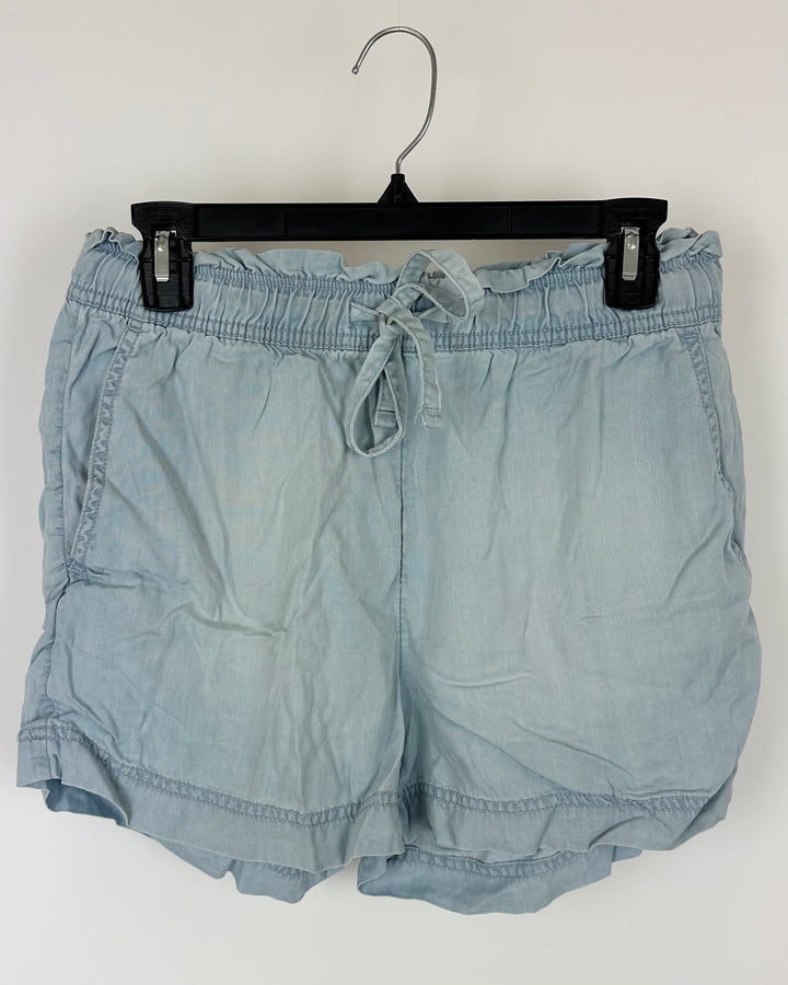 Nicole Miller Blue Shorts - Medium