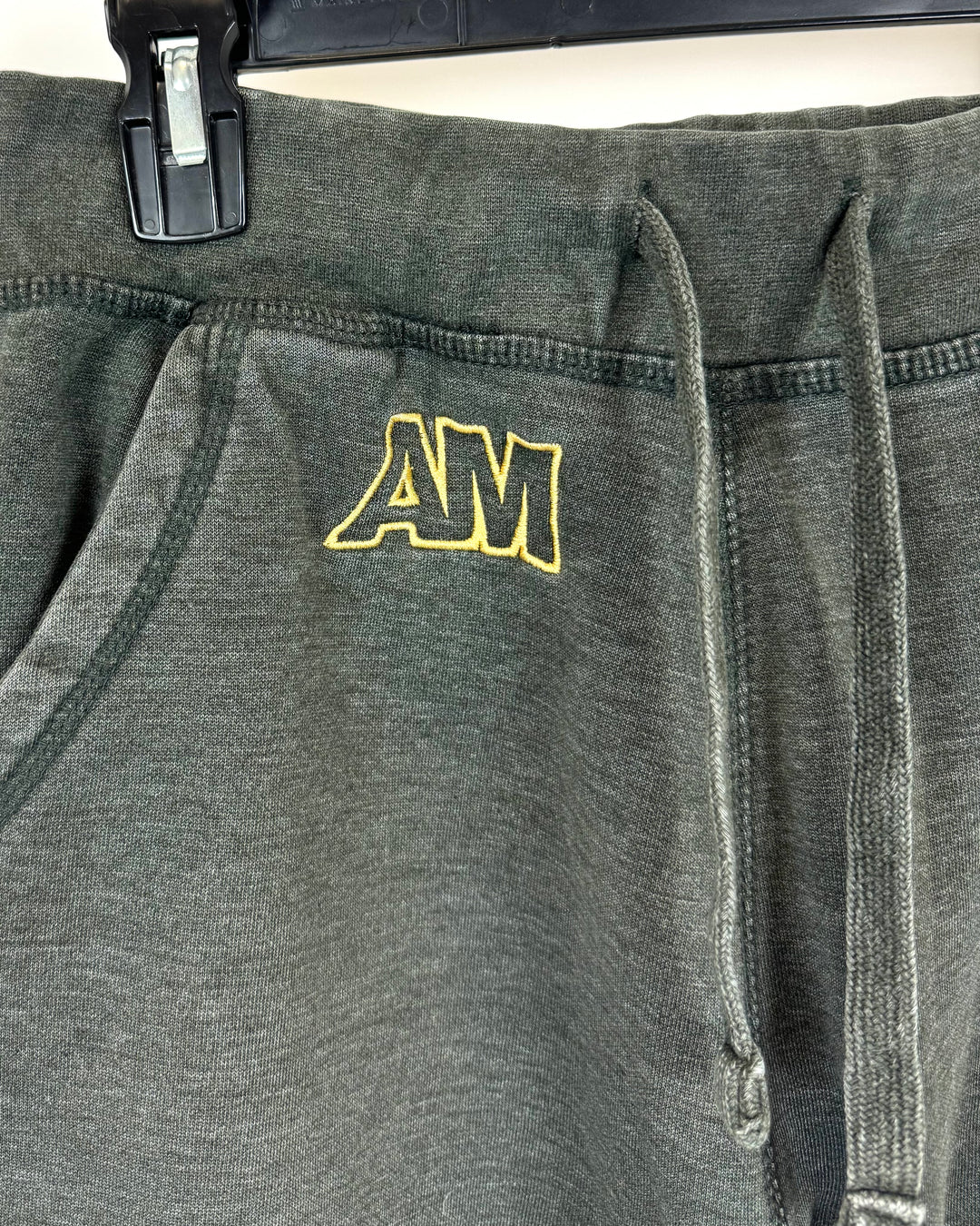 August McGregor Charcoal Sweatpants - Size 4/6