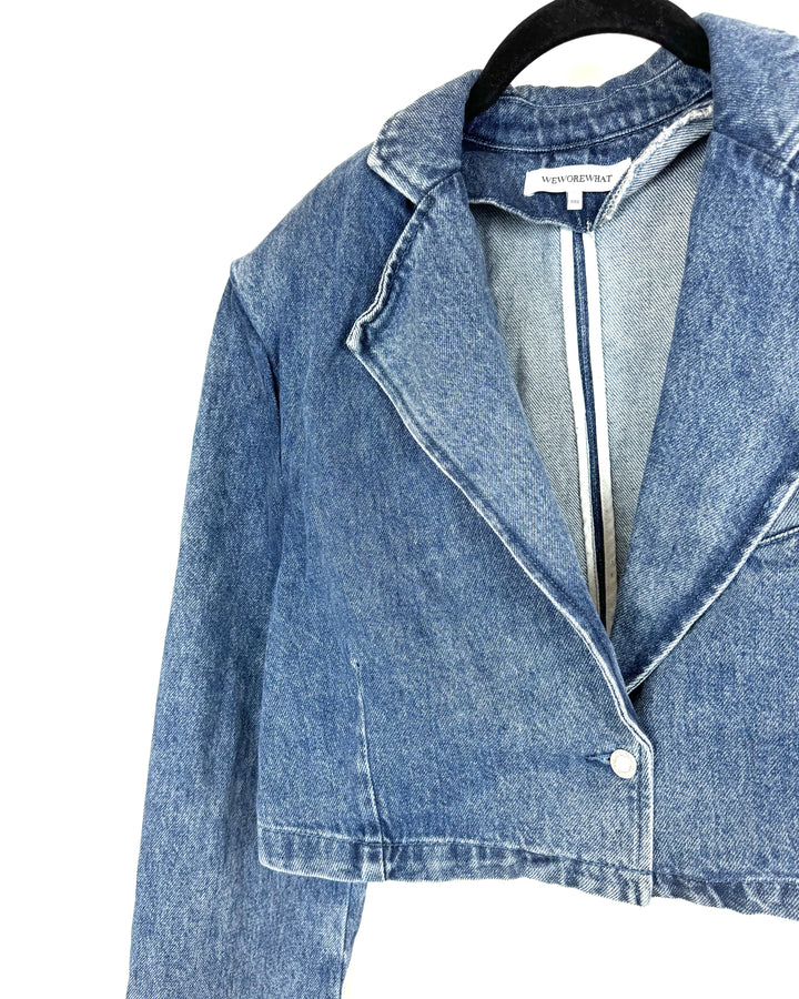 WeWoreWhat Denim Cropped Blazer - Size 6/8