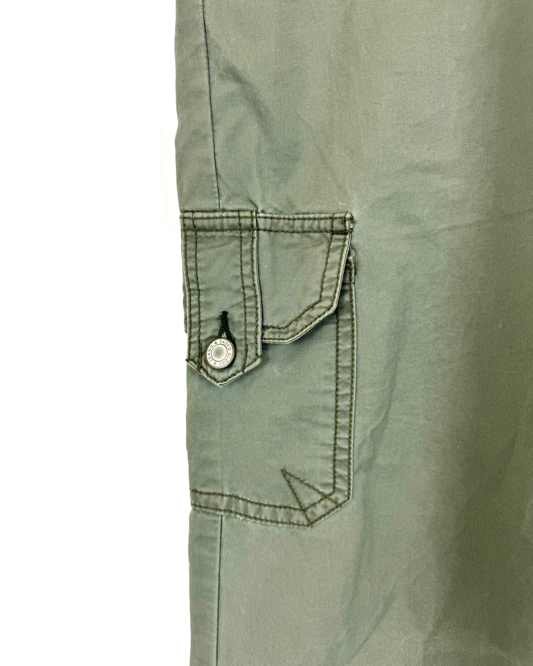 Faded Glory Green Cargo Pants - Size 4