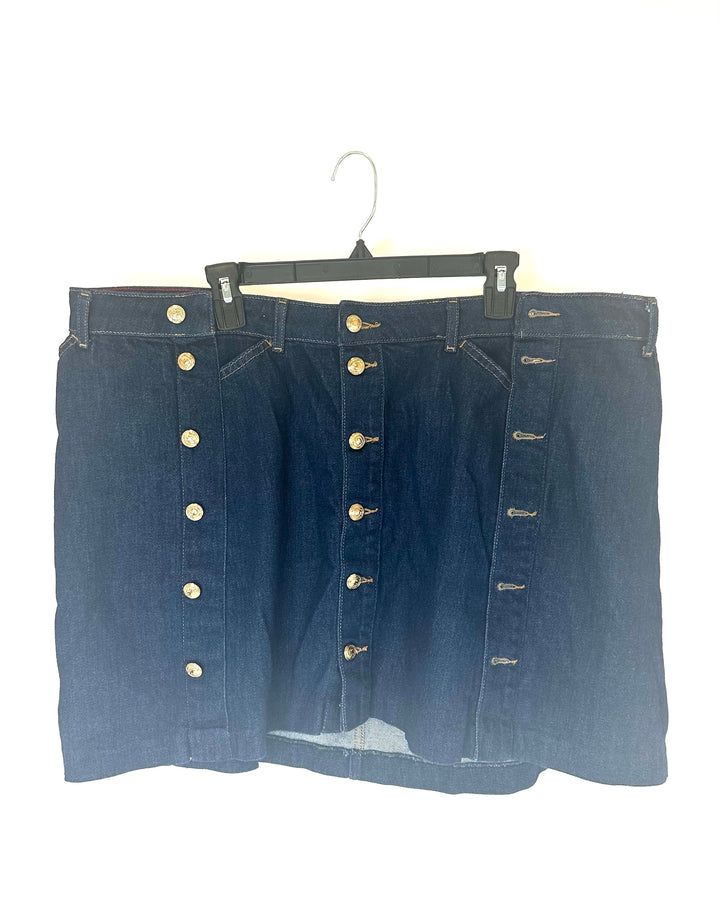 Tommy Hilfiger Gold Button Denim Skirt - Size 2X