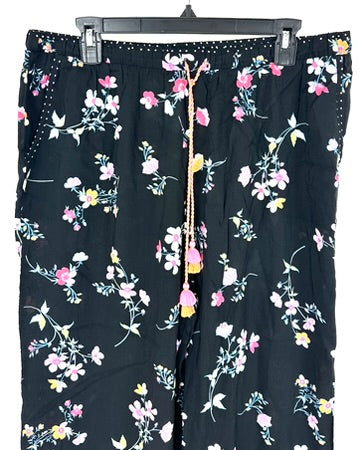 Black Pajama Pants with Floral Pattern - 1X