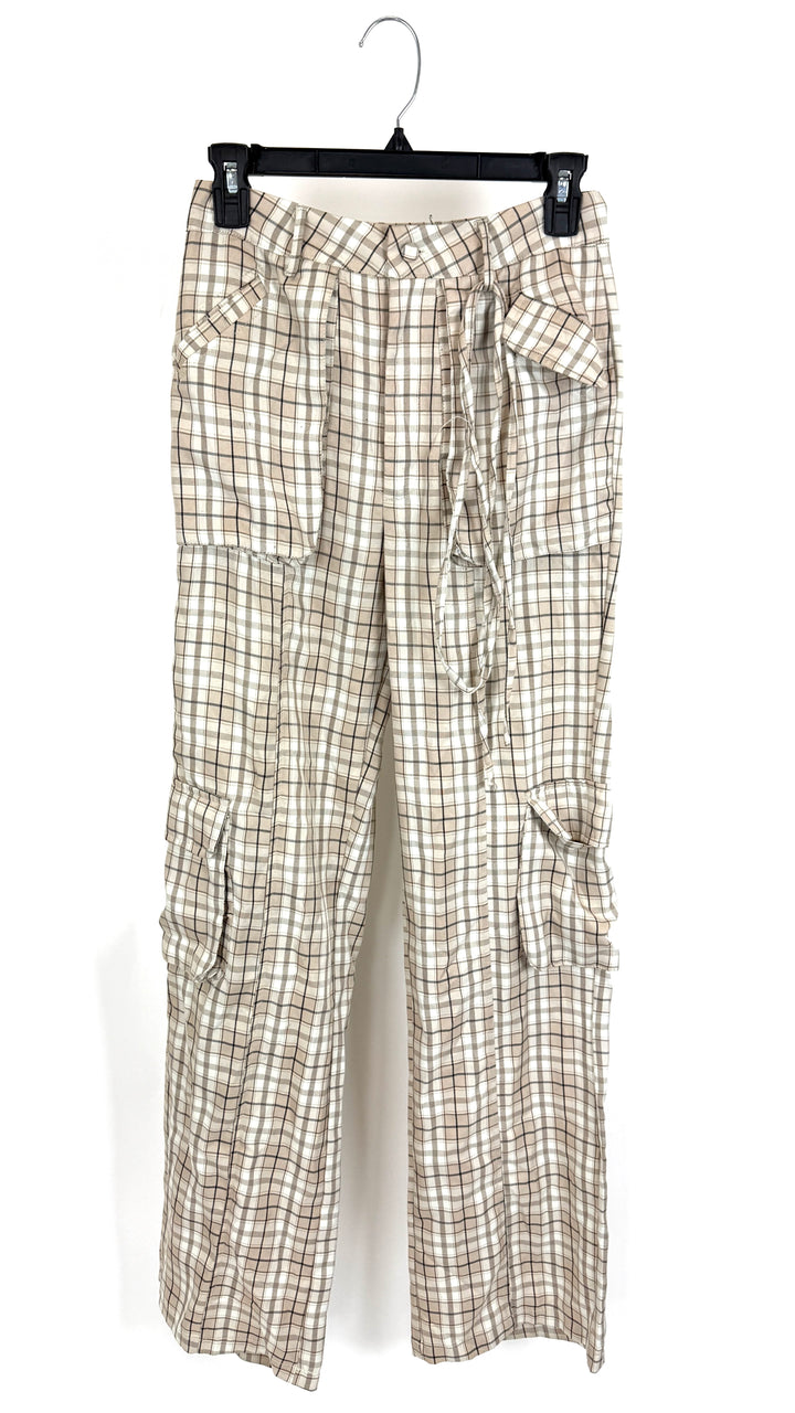 Boohoo Plaid Cargo Trousers - Size 2