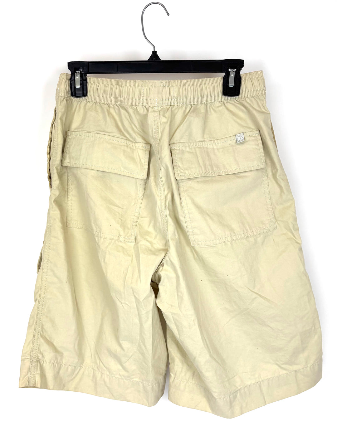 Standard Cloth Khaki Shorts - Small