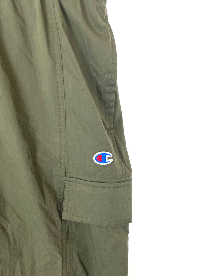 MENS Army Green Cargo Pants - Medium