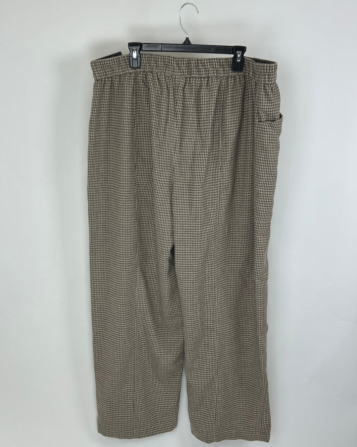 Brown & Cream Houndstooth Dress Pants - Size 6-26