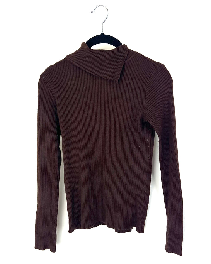 Shein Brown Turtleneck Long Sleeve - Size 6