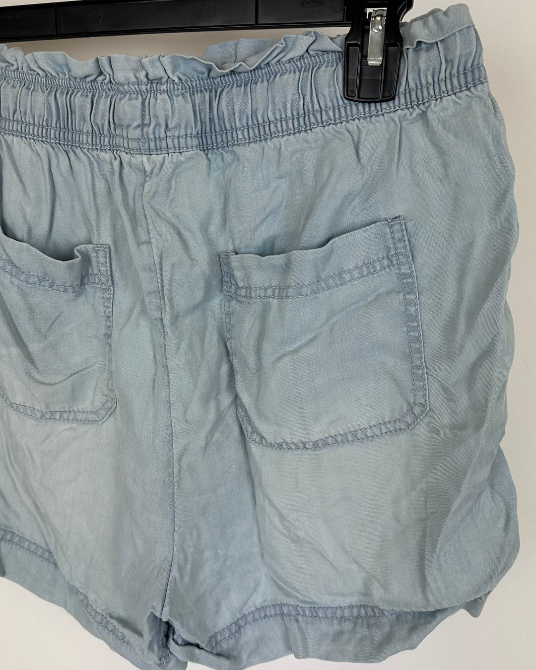 Nicole Miller Blue Shorts - Medium