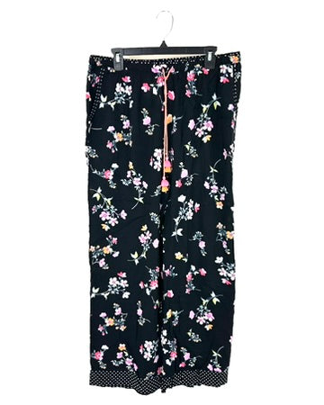 Black Pajama Pants with Floral Pattern - 1X