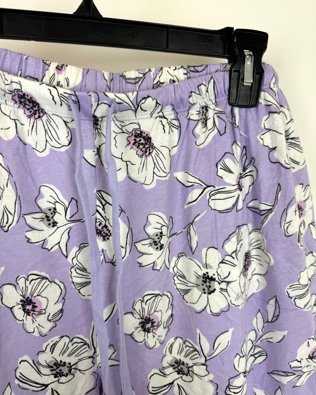 Purple Floral Cropped Pajama Pants - Size 1X