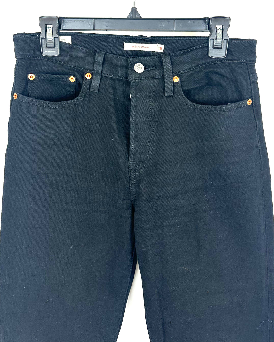 Levi's Black Cropped Jeans - Size 28