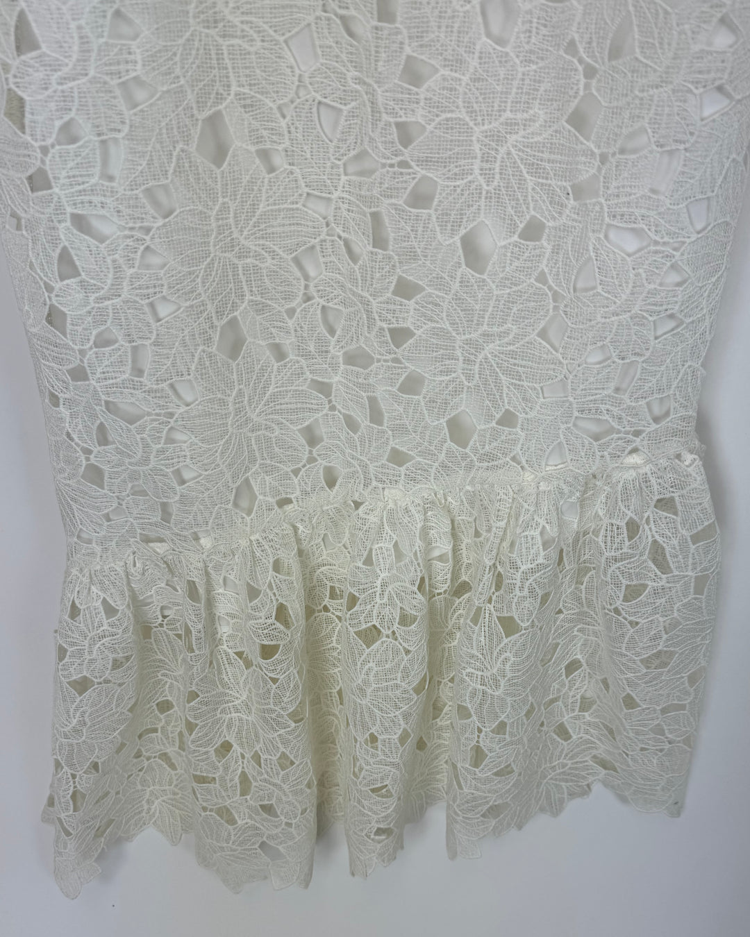 Cream Floral Lace Knit Dress - Size 4