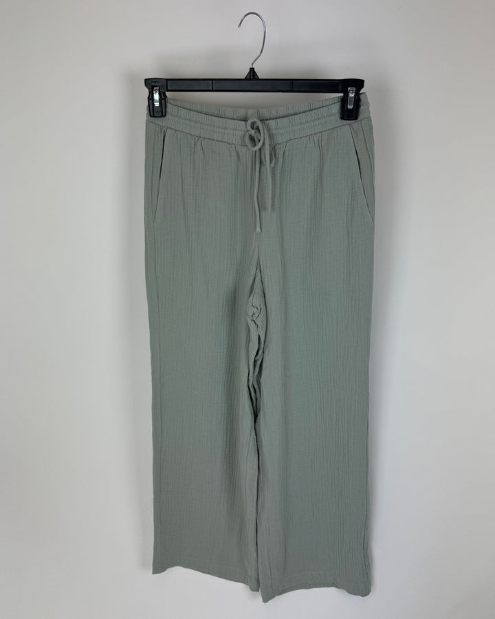 Sage Green Cropped Lounge Pants - Size 2-4