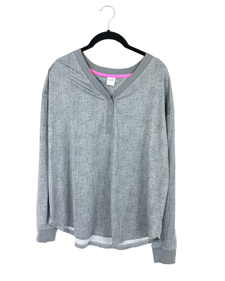 Gray V-Neck Long Sleeve Lounge Shirt - Medium