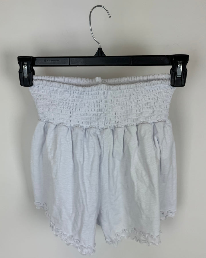 White Drop Waist Ruffled Shorts - Size 0/2