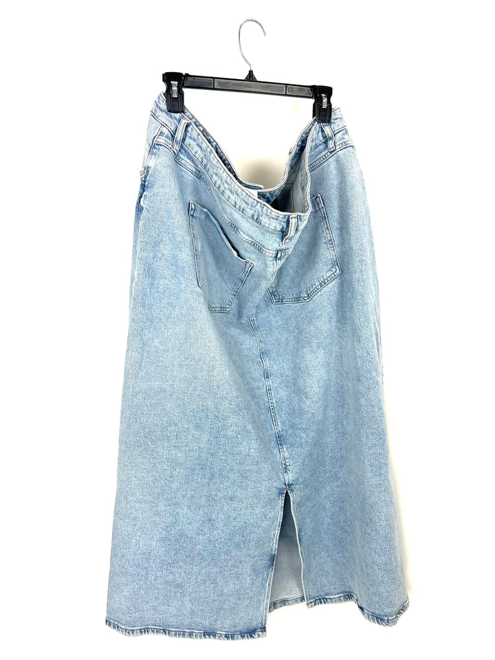 Forever 21 Denim Midi Skirt - Size 3X