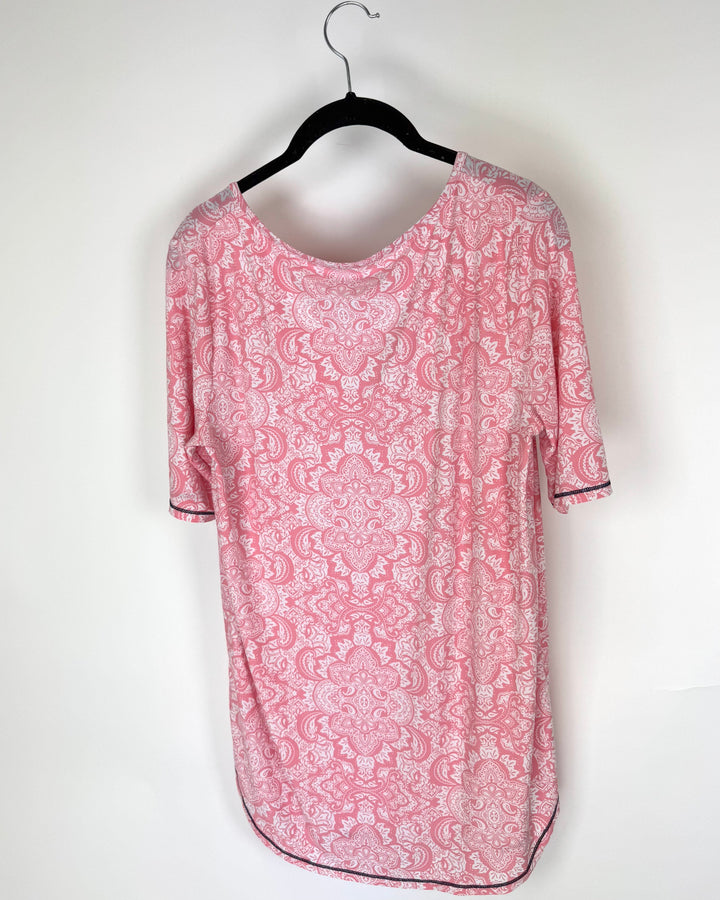 Pink and White Printed Pajama Set - Size 2/4