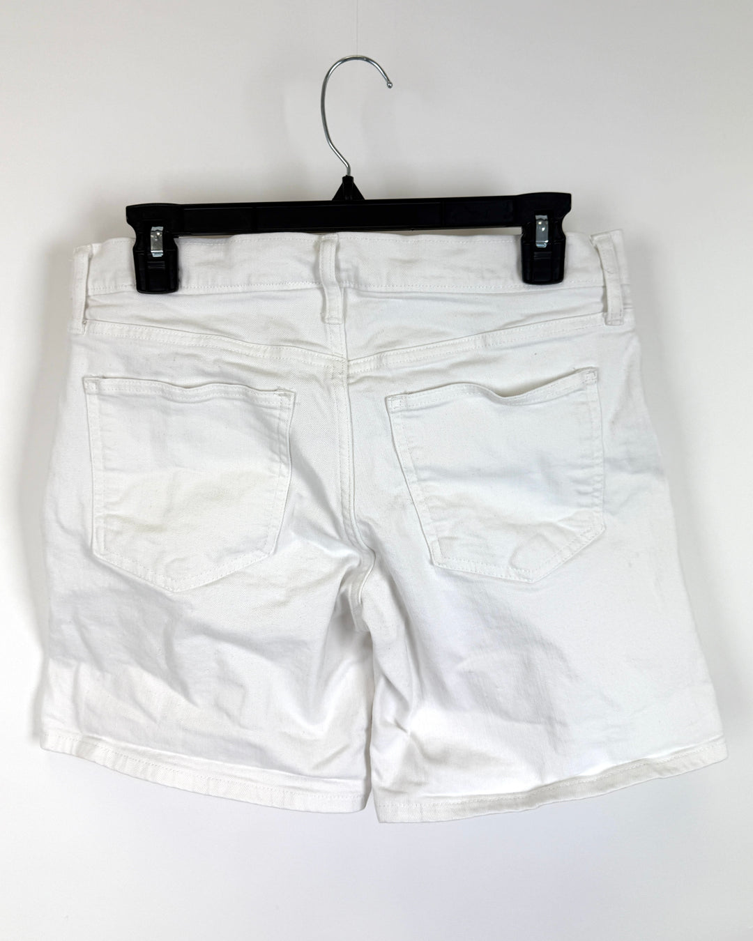 Gap White Denim Shorts - Size 27