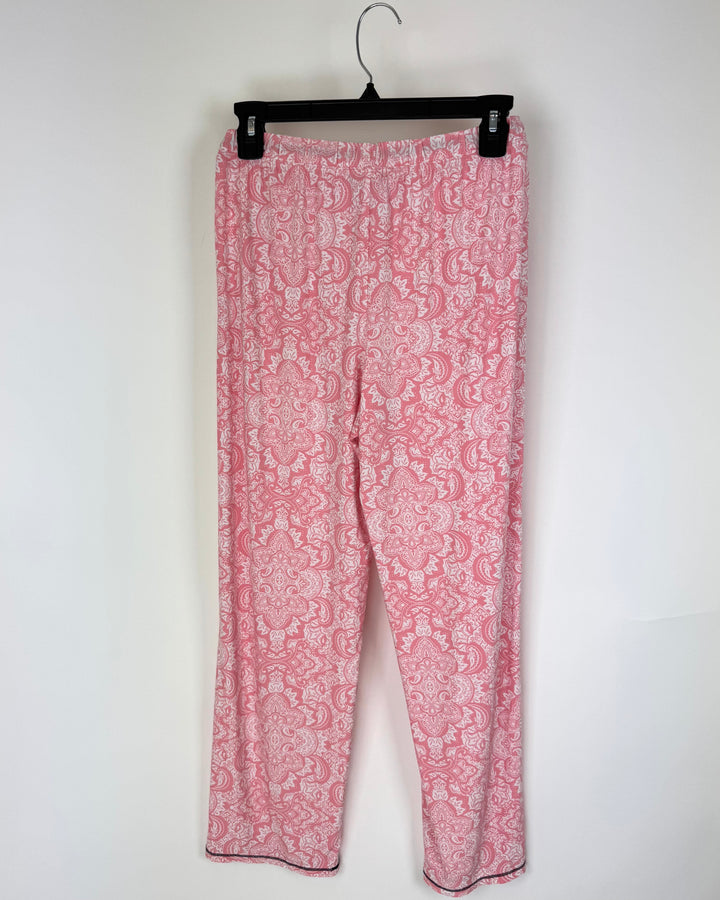 Pink and White Printed Pajama Set - Size 2/4