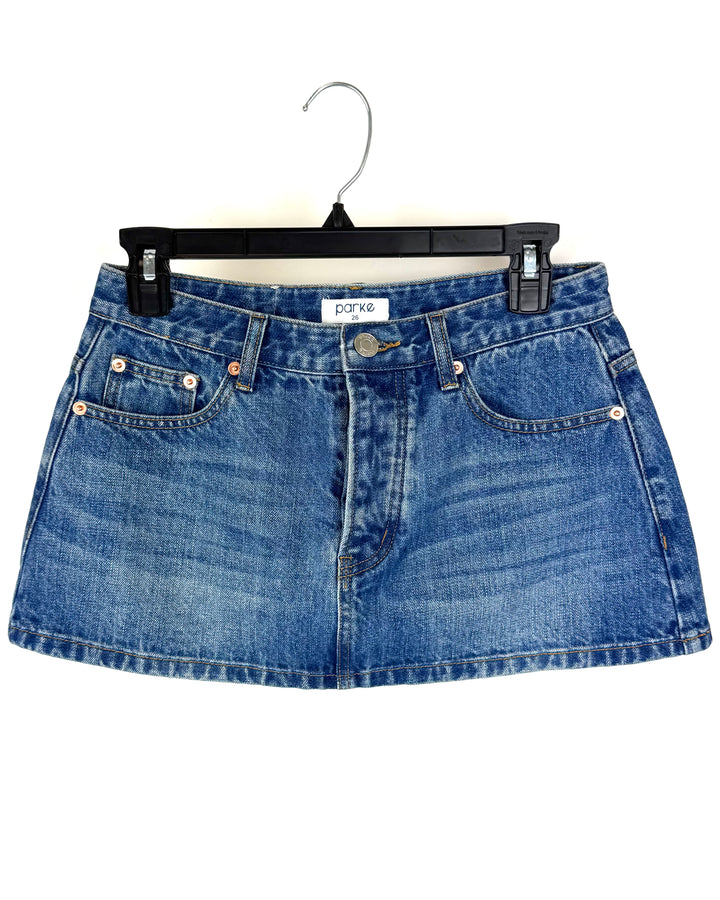 Medium Wash Blue Denim Mini Skirt - Size 26 (Waist)