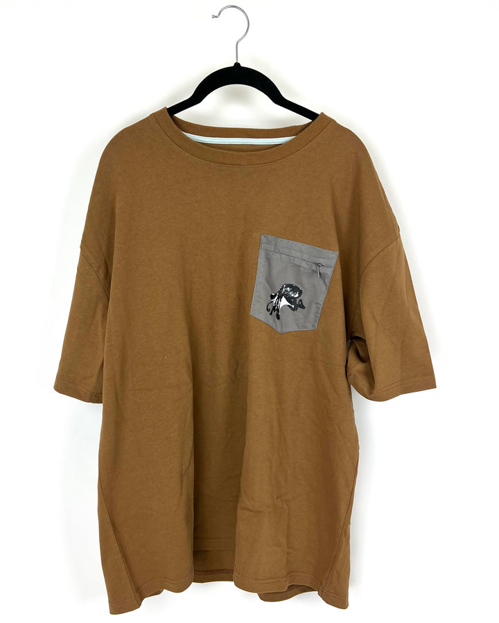 MENS Brown T-Shirt with Gray Pocket - Medium