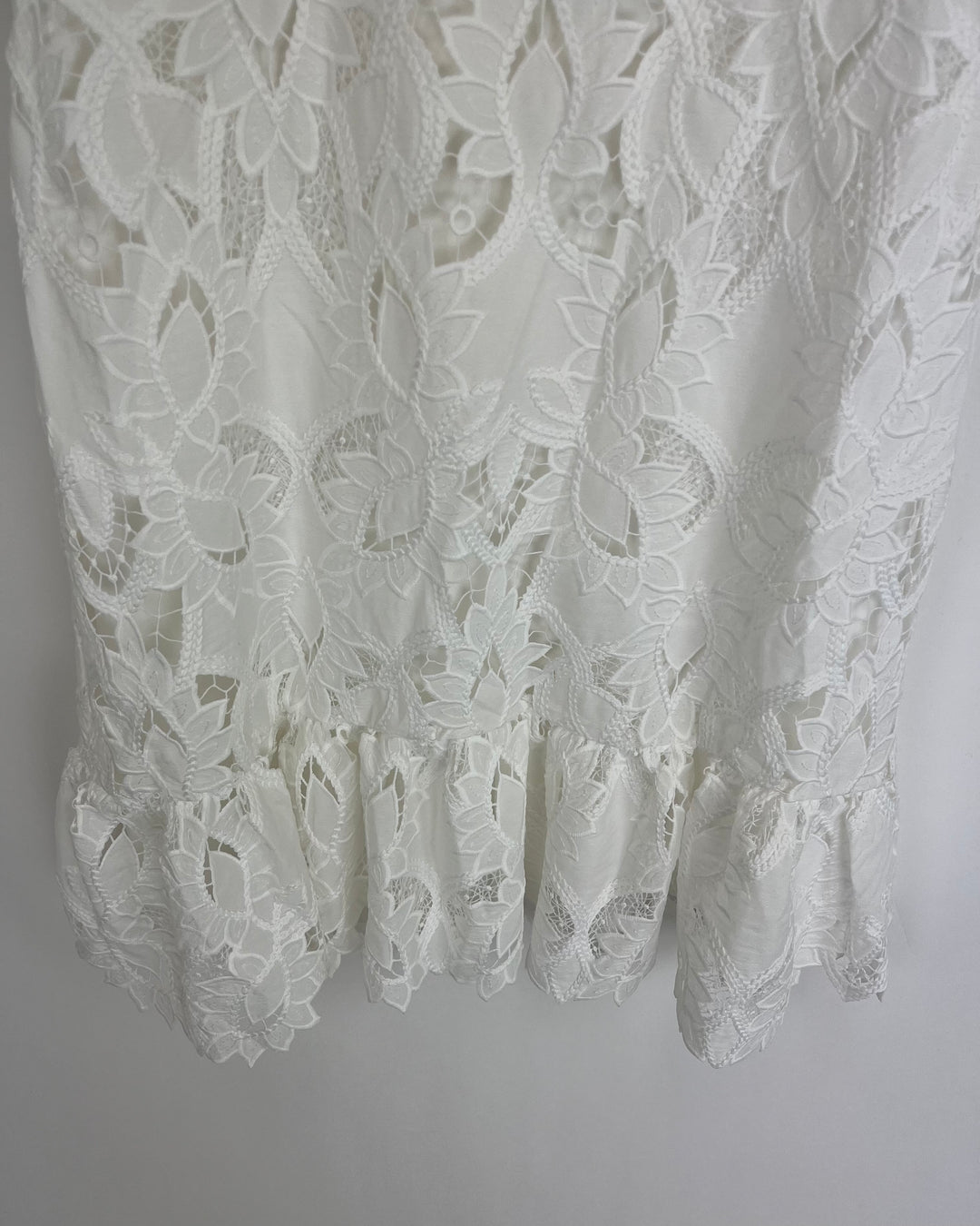 White Floral Lace Dress - Size 4