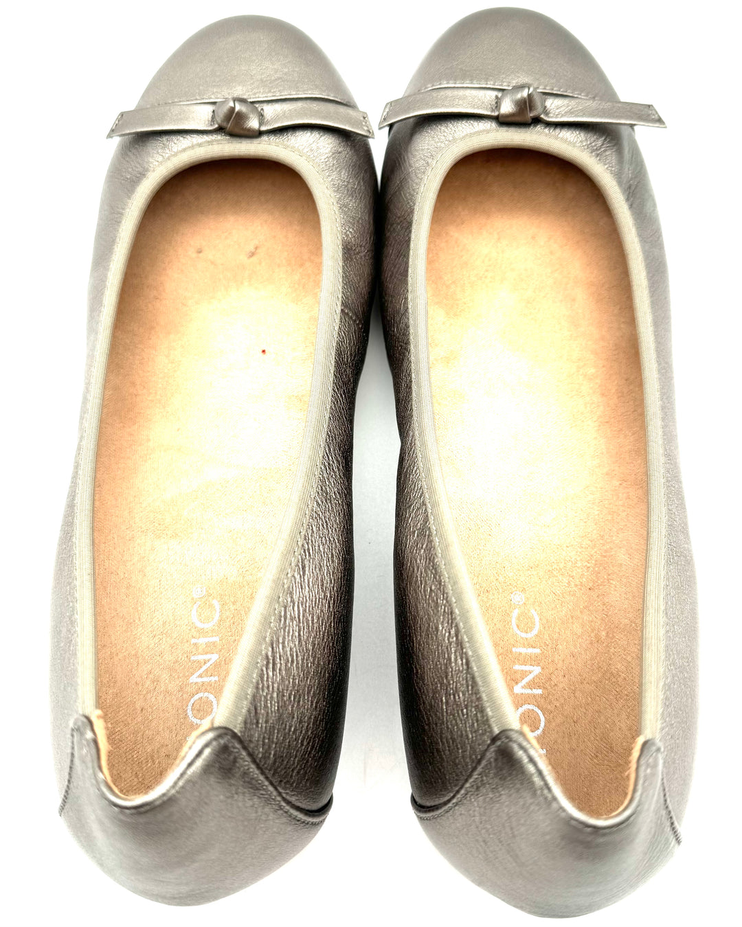 Vionic Gray Metallic Textured Ballet Flats - Size 10