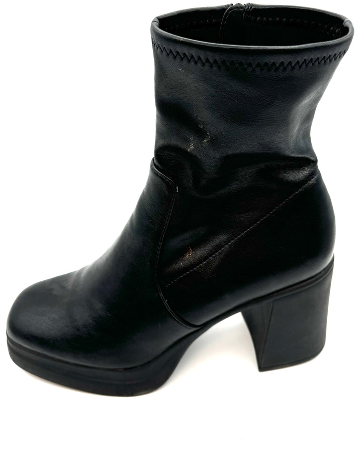 Steve Madden Black Platform Bootie - Size 10