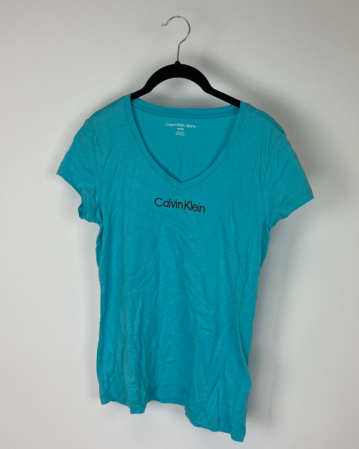 Blue V Neck Short Sleeve Top - Small